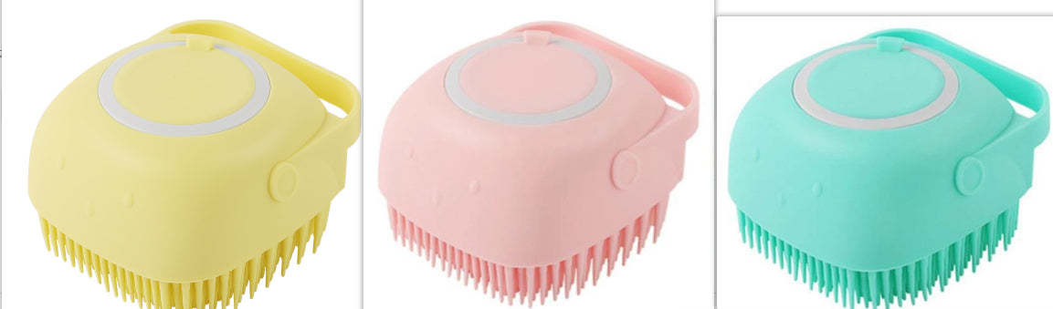 Silicone Dog Bath Brush – Gentle Cleaning & Massage for Pets